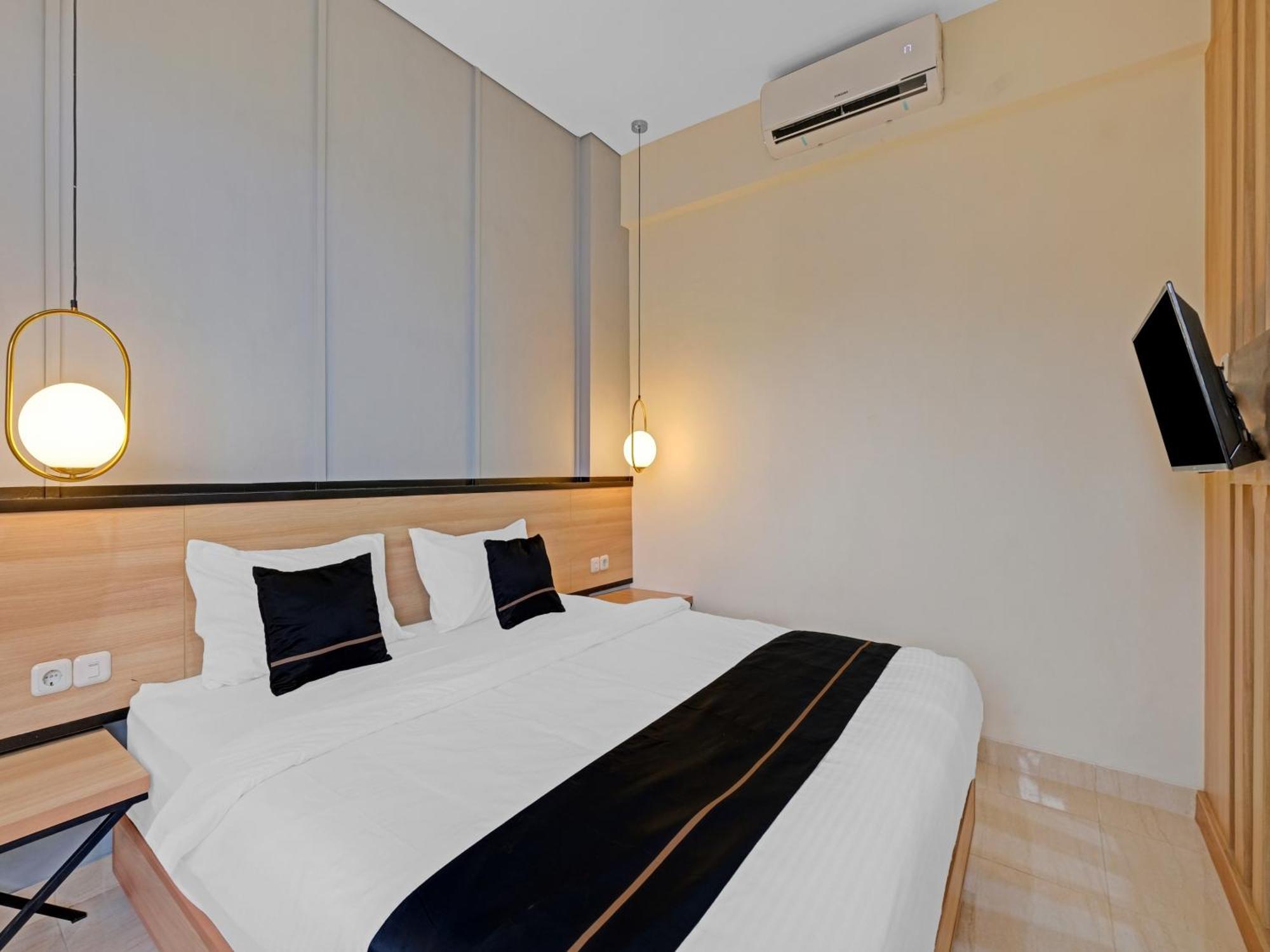 Homi Stay Surakarta  Экстерьер фото
